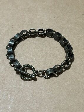 Chain Bracelet with Toggle Clasp